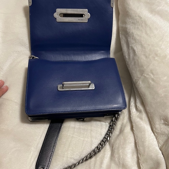 Prada Cahier Studded Shoulder Bag – Blue/Black Leather (pre-loved with COA) - Picture 3 of 7